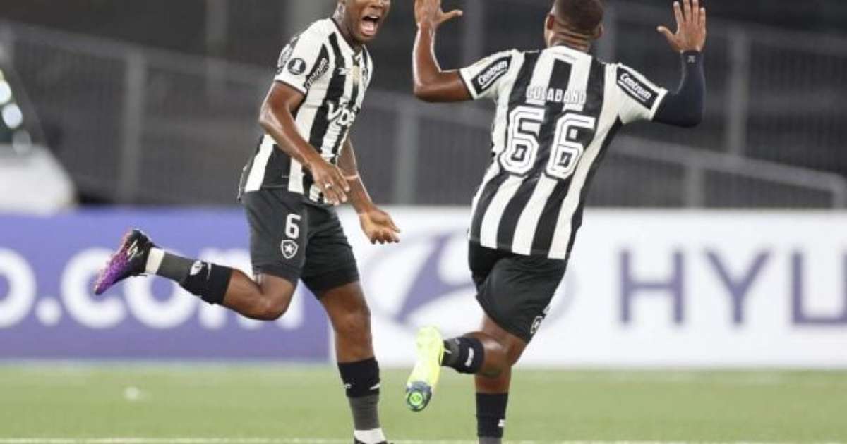 Botafogo bate Carabobo com gols no fim e vence a primeira na Libertadores