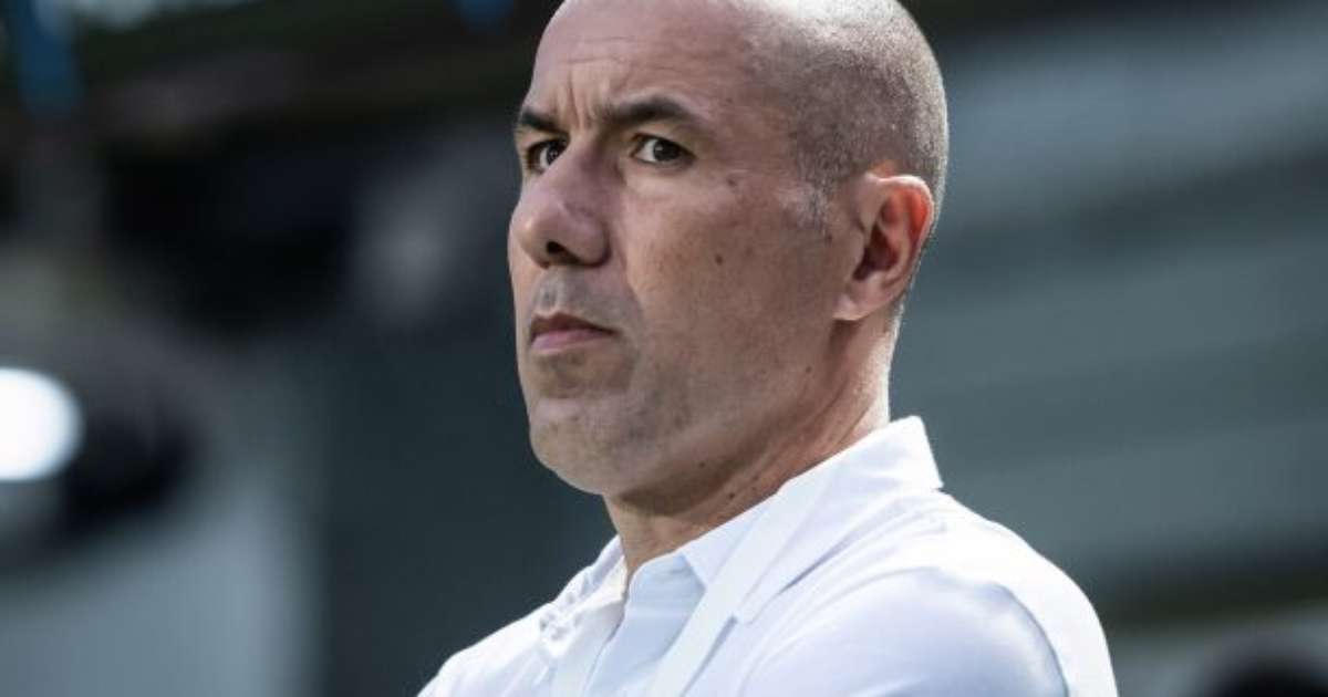 Impasse nas Laterais do Cruzeiro para Jogo Decisivo pela Sul-Americana