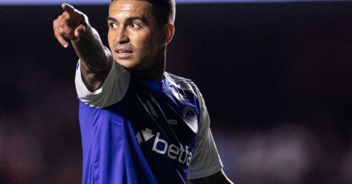 Dudu desabafa sobre reserva e fase vexatória do Cruzeiro no futebol