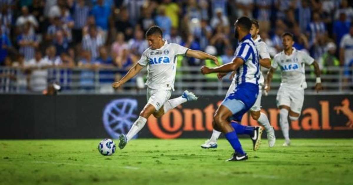 MÁ FASE! Monsalve reflete em momento difícil seu e da equipe