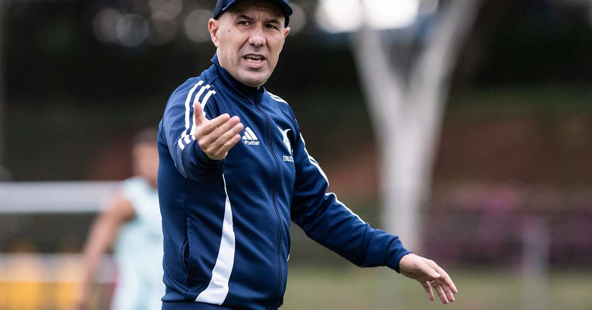 Jogo entre Cruzeiro e Vila Nova pela Copa do Brasil nesta quinta-feira.