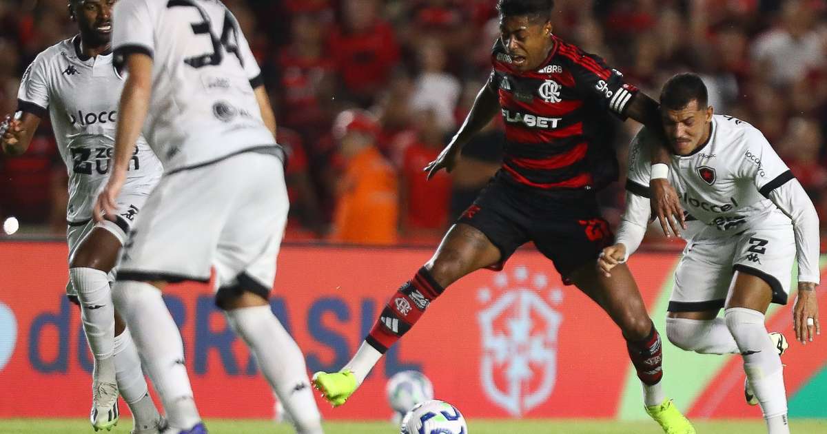 Flamengo vence o Botafogo-PB na Copa do Brasil com gol de estreante