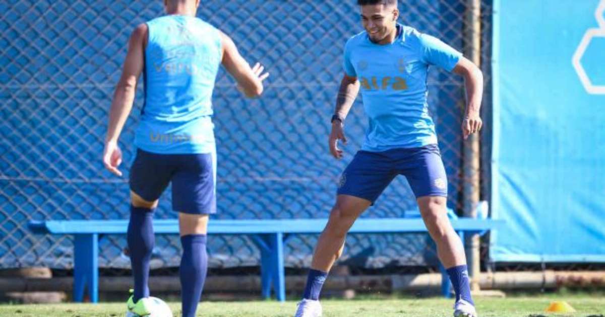 Mano busca soluções para dúvidas na Zaga, Meio e Ataque do Grêmio