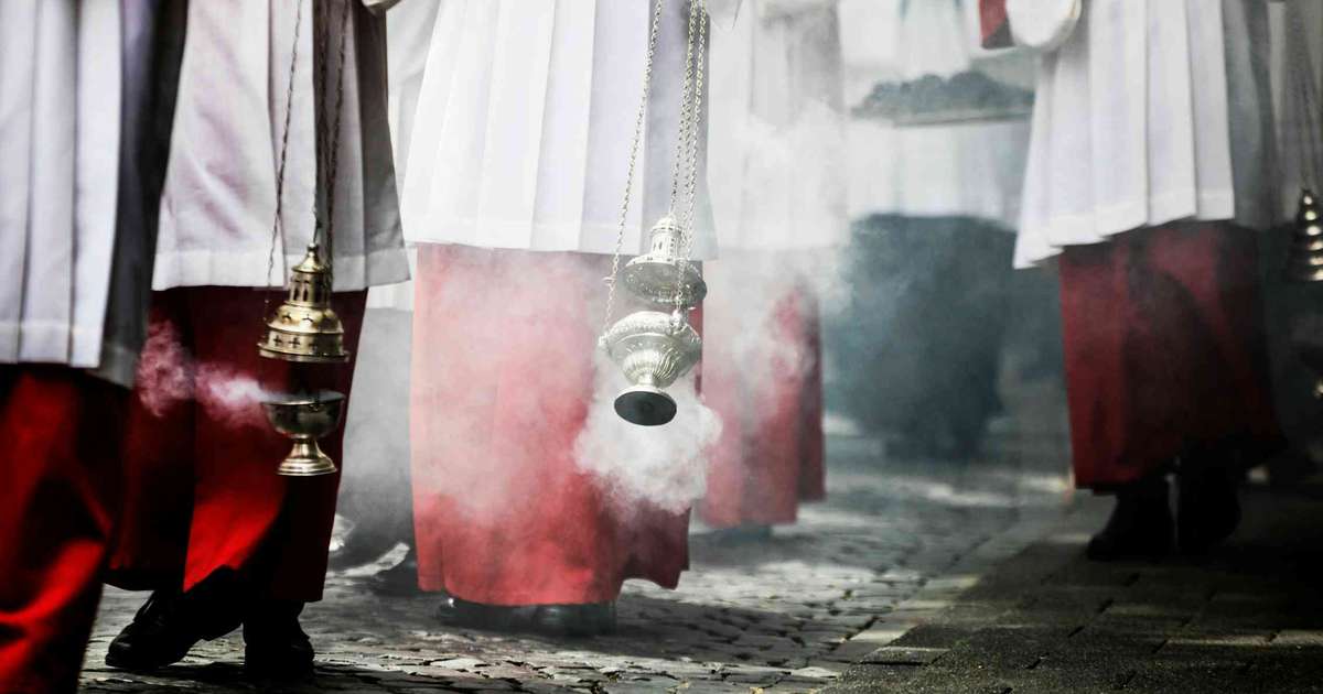 Conclave: o que significam e como são preparadas as cores da fumaça que ...