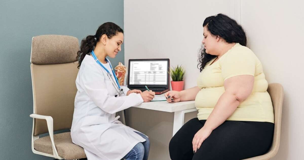 Alerta de Saúde: 7 Sinais de Obesidade que Você NÃO Pode Ignorar