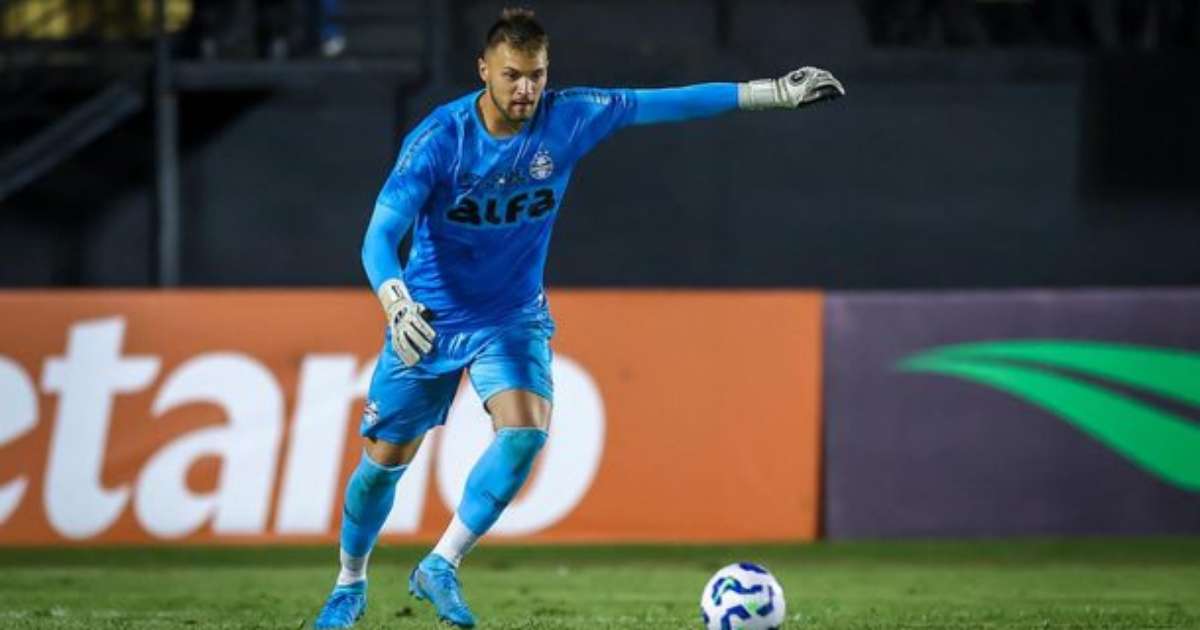 Palmeiras monitora possível contratação de Grando do Grêmio para substituir Lomba