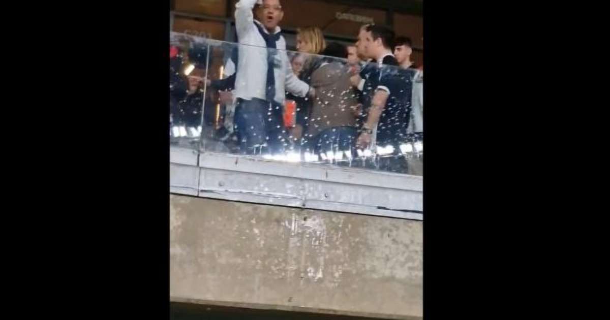 Torcedora do Palestino protagoniza atos racistas em confronto durante partida do Cruzeiro