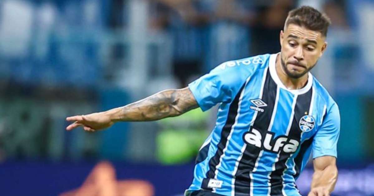 João Pedro volta sem lesão ao Grêmio; Igor Serrote desfalcará equipe por um mês