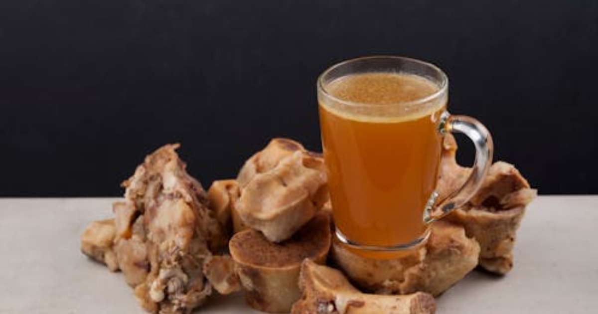 Caldo de osso é promovido por celebridades e saudado como um "superalimento": veja o que a ciência diz sobre isso