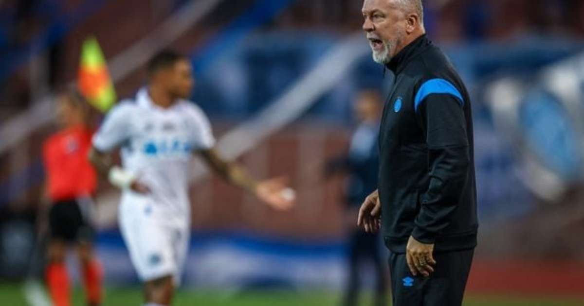 Grêmio libera Mano Menezes de partida contra o São Paulo devido a tragédia familiar.