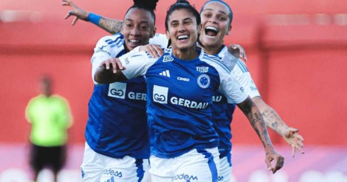 Cruzeiro goleia e amplia liderança no Campeonato Brasileiro Feminino.