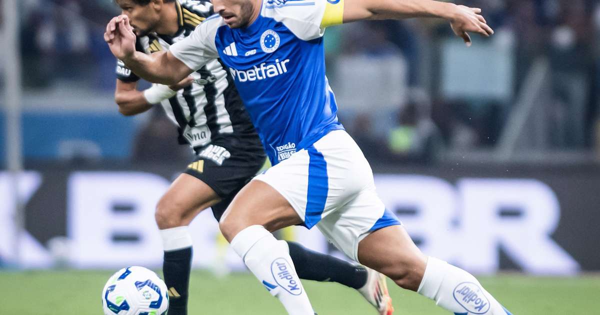 Cruzeiro mantém posição no G4 do Brasileirão após empate com o Atlético