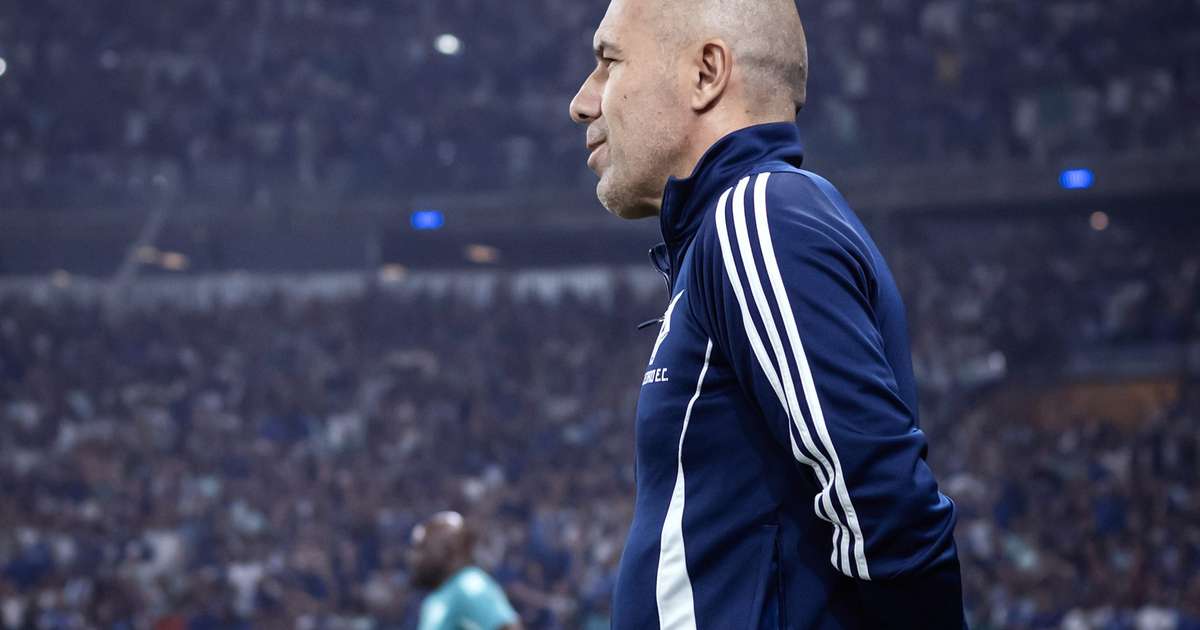 Leonardo Jardim analisa partida da Copa do Brasil e projeta próximos passos