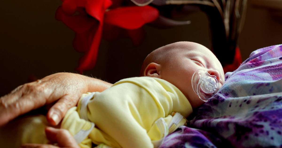 Associações positivas: o que são e como ajudam no sono do bebê?