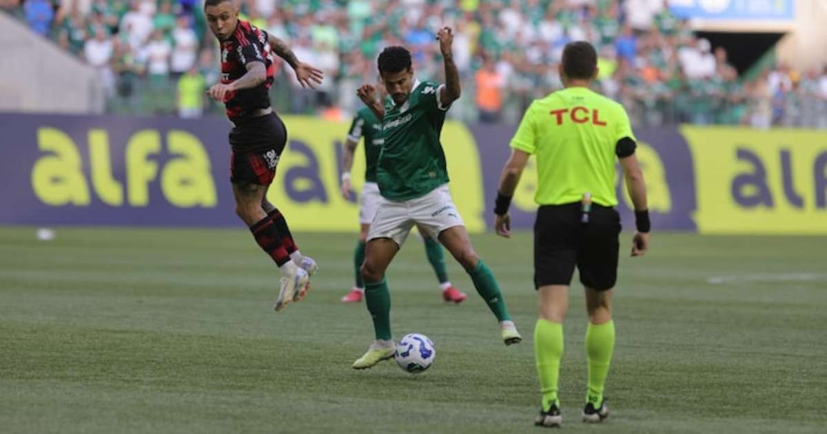 Palmeiras paga pela incompetência, vê flamengo vencer no allianz e colar na liderança do brasileiro