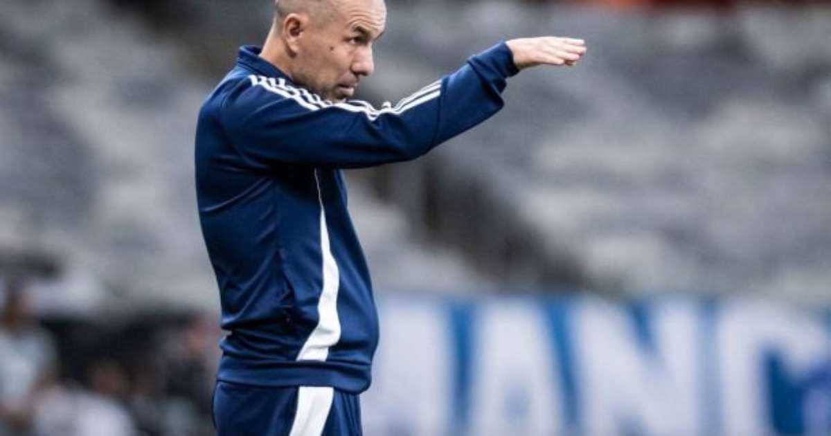 Leonardo Jardim lamenta eliminação do Cruzeiro na Sul-Americana