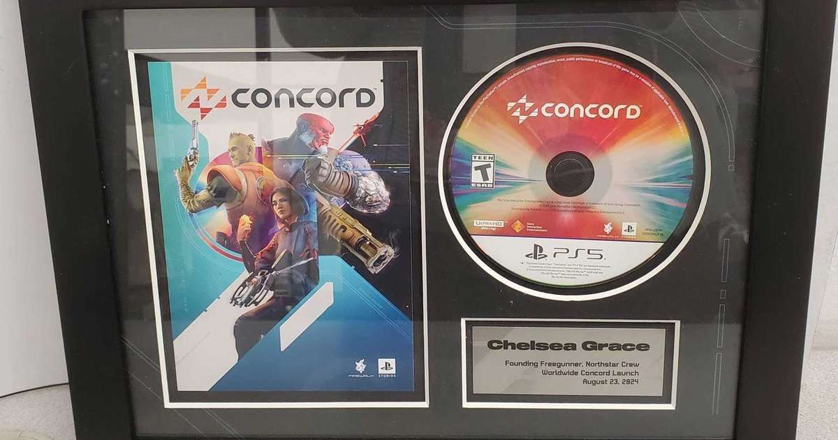 Placa comemorativa de concord está sendo leiloada por mais de us$ 3 mil