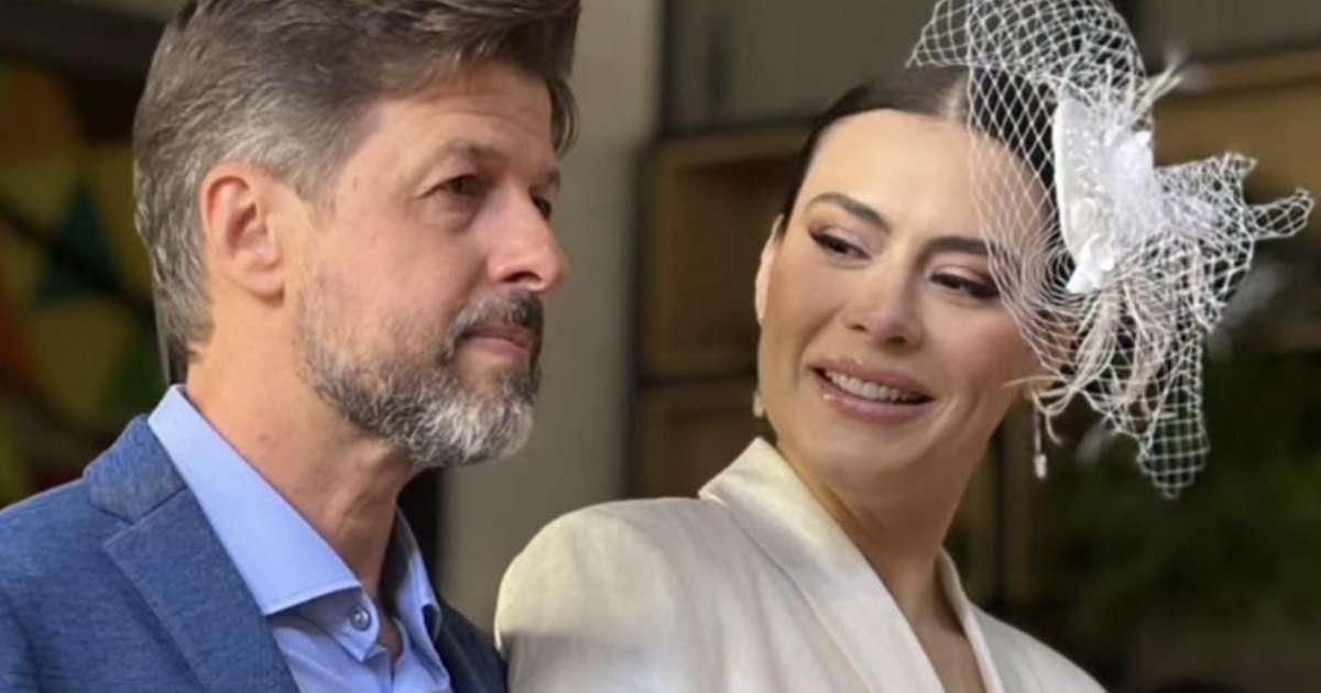 Sem vestido! Público estranha look de noiva de michelle loreto: 'ah não'