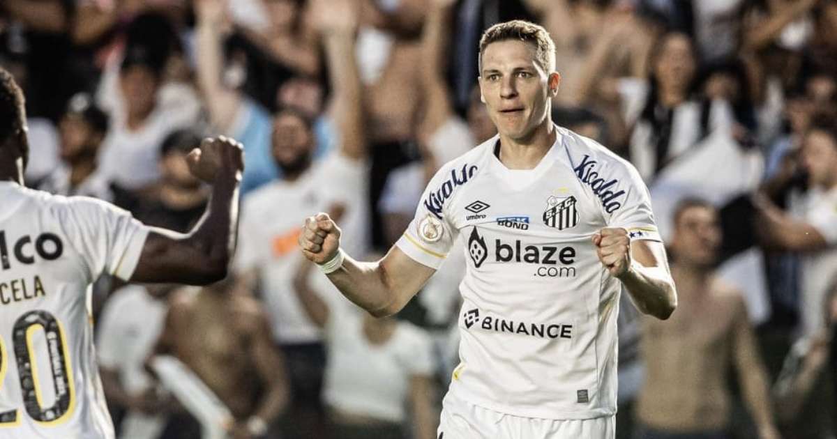 Julio Furch rescinde com o Santos e pode acionar clube por pendências, diz jornalista