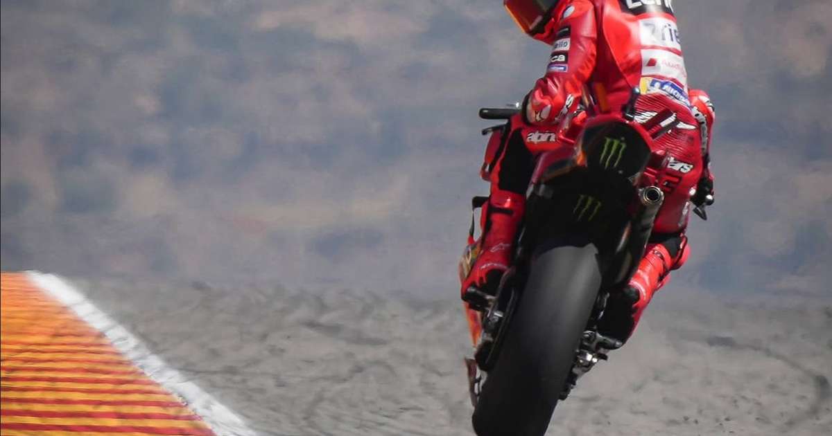 MotoGP: Marc Márquez domina TL1 em Aragón