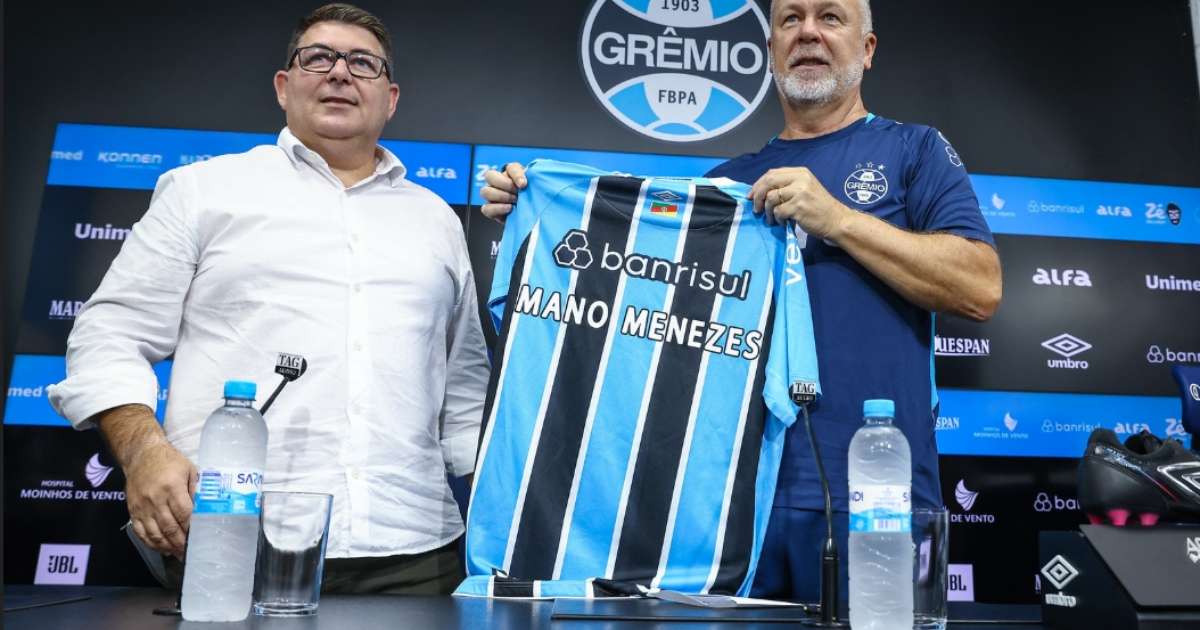 Mano Menezes reconhece momentos de superioridade do Corinthians durante confronto.