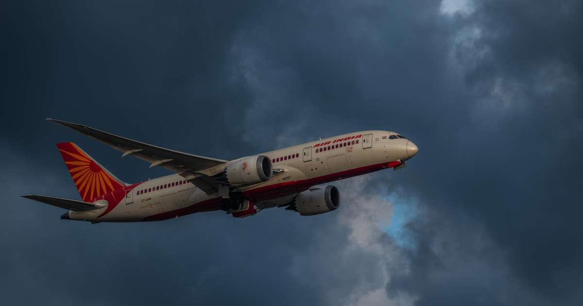 Avião da Air India retorna a Hong Kong após falha técnica