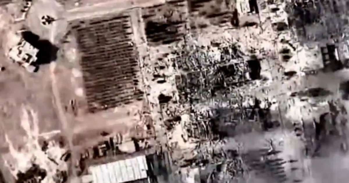 Imagens mostram impacto de bombardeio dos EUA no Irã; veja antes e depois