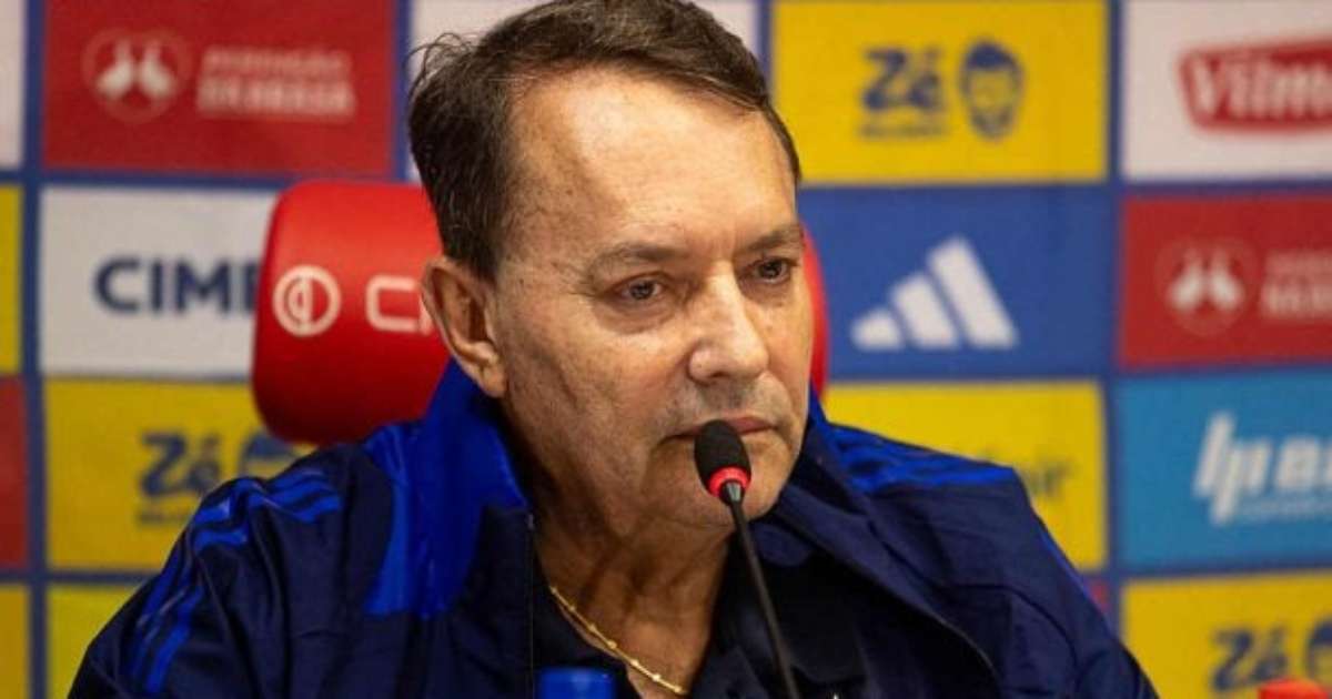 Cruzeiro procura zagueiro e dois extremos para reforçar elenco rumo à vitória.