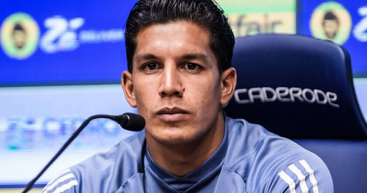 Declaração de Lucas Romero após derrota do Cruzeiro: Precisamos trabalhar mais duro.
