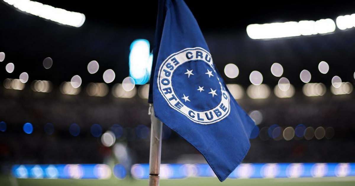 Atacantes do Cruzeiro surpreendem e agitam torcida com atitude inesperada
