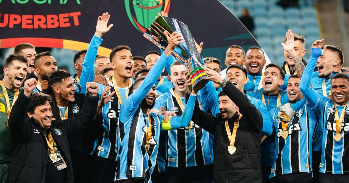 Grêmio vence São José por 2 a 0 e conquista a quinta Recopa Gaúcha