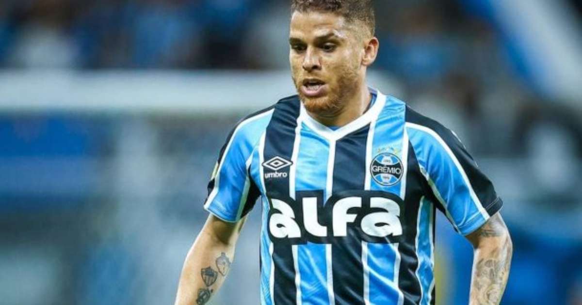 Contusão de Cuéllar desfalca Grêmio em partida contra o Cruzeiro.