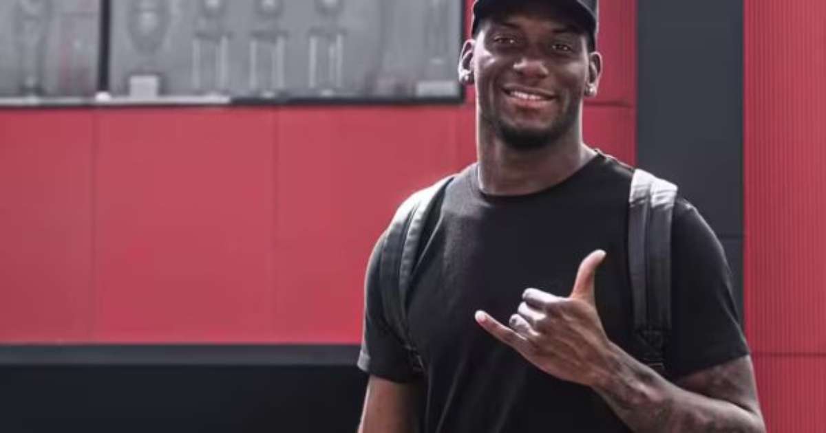 Brayan Medina fecha com o Tondela após ser cotado pelo Cruzeiro.