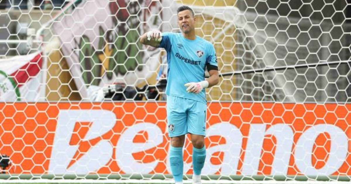 Cruzeiro tenta contratar Arias, Fábio e Renato Gaúcho, destaques do Fluminense