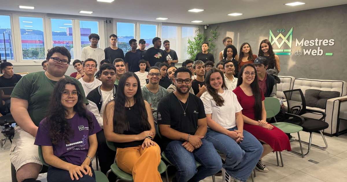 Mestres da Web promove imersão em tecnologia para alunos
