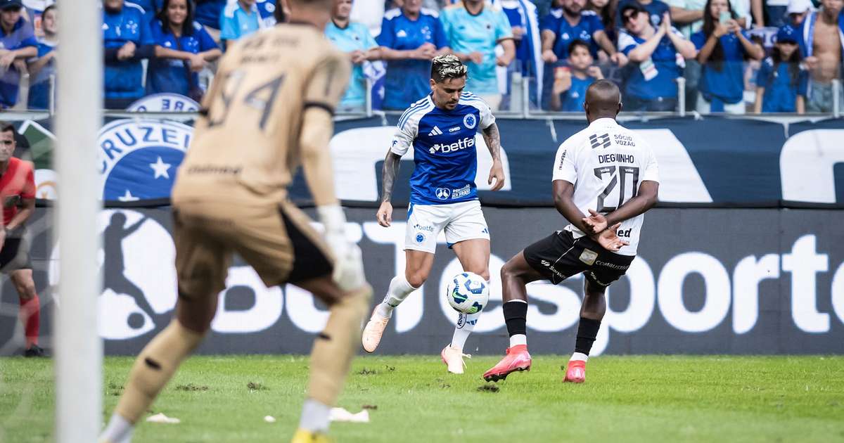Ceará quebra invencibilidade do Cruzeiro em virada histórica no Mineirão.