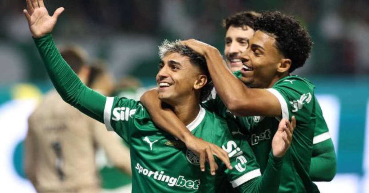 Palmeiras vence Grêmio e se aproxima do líder do Brasileirão com gol de Facundo Torres
