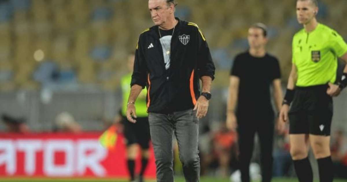 Cuca lamenta derrota para o Flamengo: 'No mínimo, ter saído com um empate'