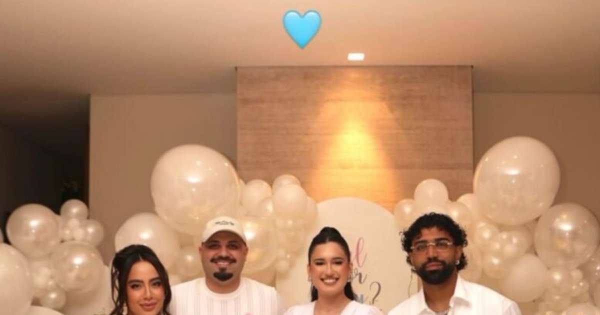 Gabigol organiza chá revelação em sua residência para familiares e amigos