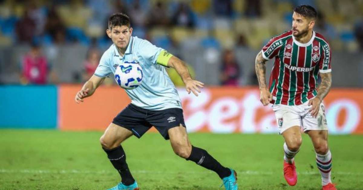Kannemann suspenso: Grêmio aposta em estreia de Balbuena no time titular.