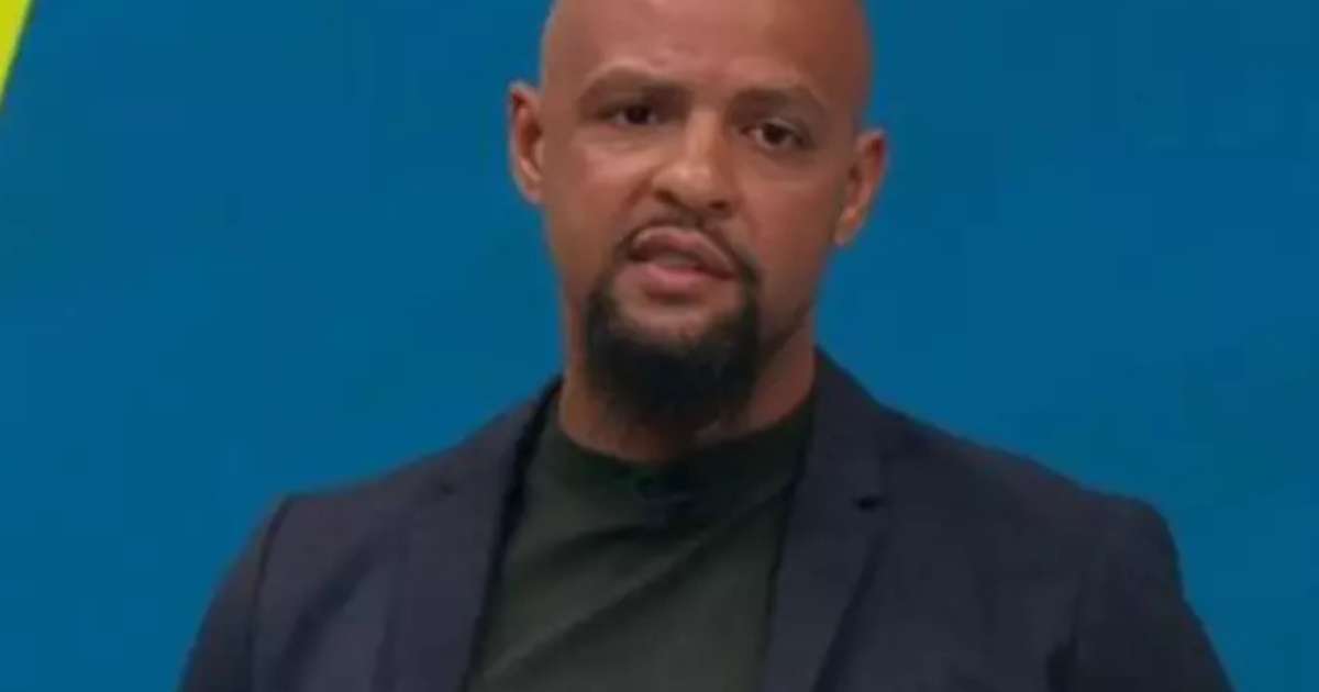 Felipe Melo prevê futuro de Mano Menezes no Grêmio