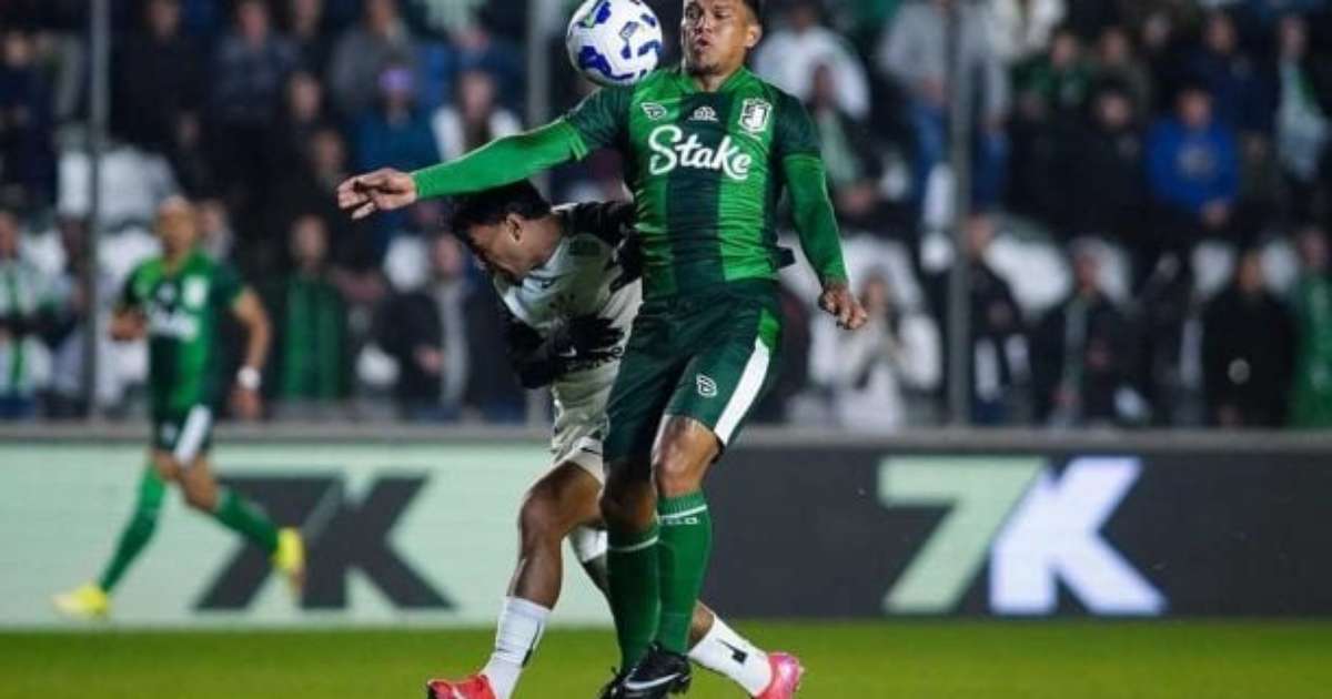 Corinthians joga mal e perde para o Juventude no Jaconi