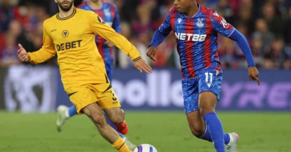 Cruzeiro negocia contratação do atacante Matheus França, ex-Flamengo.