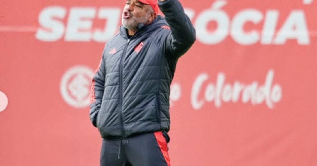 Roger Machado revela segredo sobre Filipe Luís em prévia de Flamengo x Inter