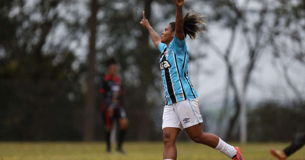 Grêmio domina jogo e se destaca como líder do Gauchão Feminino