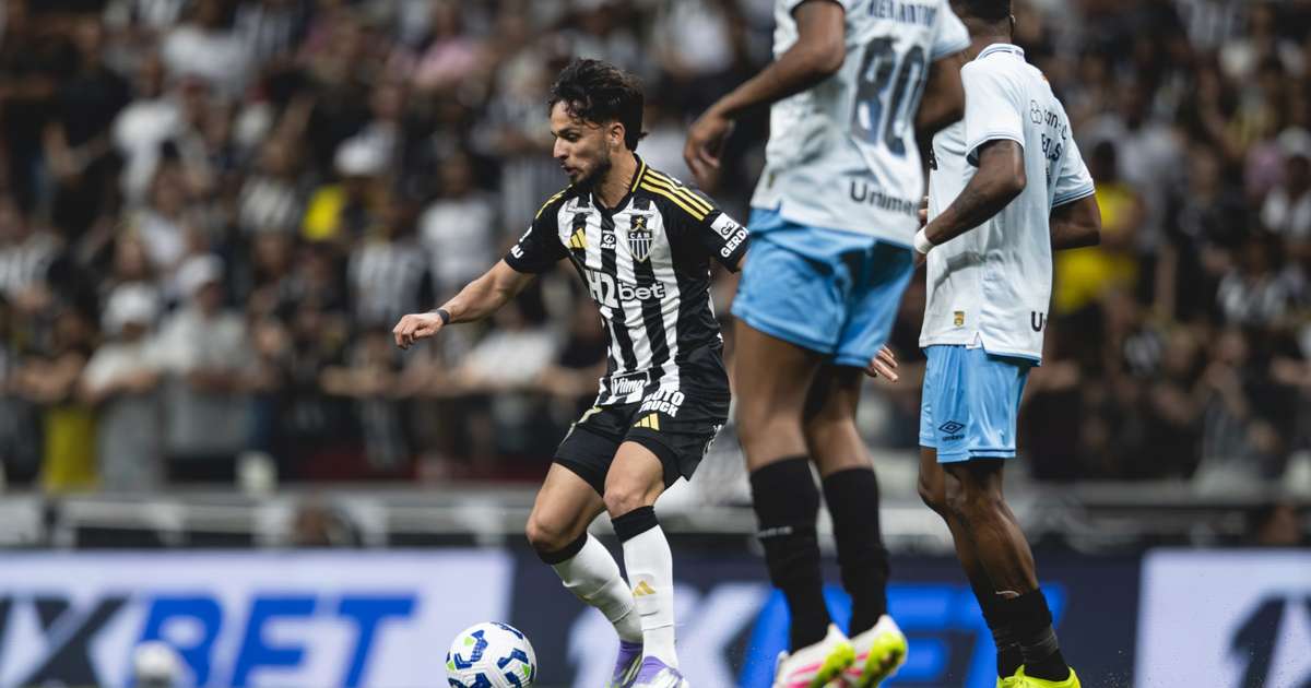 Grêmio vence Atlético-MG em jogo com dois expulsos para cada time.