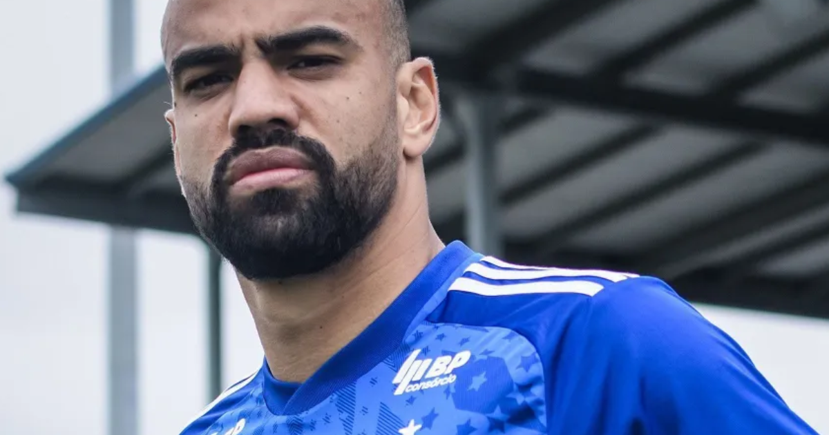 Fabrício Bruno fala sinceramente sobre desempenho do Cruzeiro no empate com o Mirassol