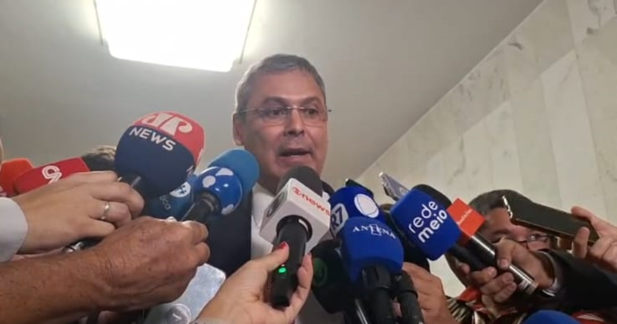 Câmara votará urgência da isenção do IR até R$ 5 mil nesta semana, decidem líderes