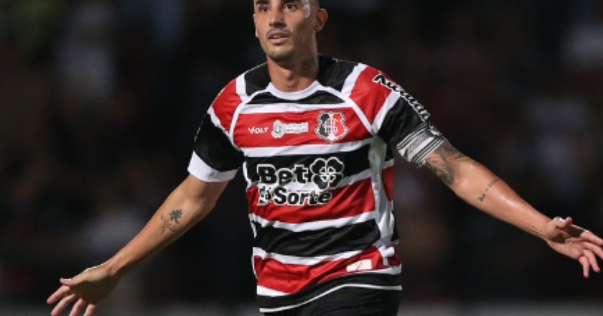 Declaração de Thiago Galhardo a Braithwaite sobre forma física de jogador.