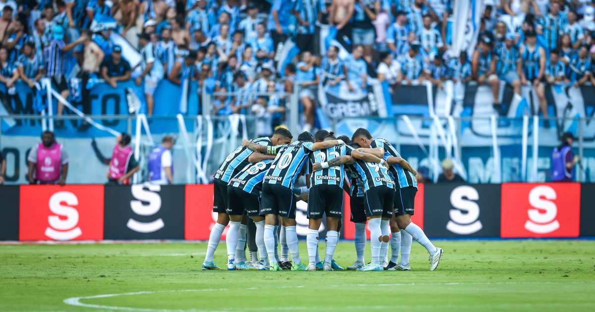 Grêmio fecha contratação de ex-jogador do Barcelona e Liverpool para temporada.